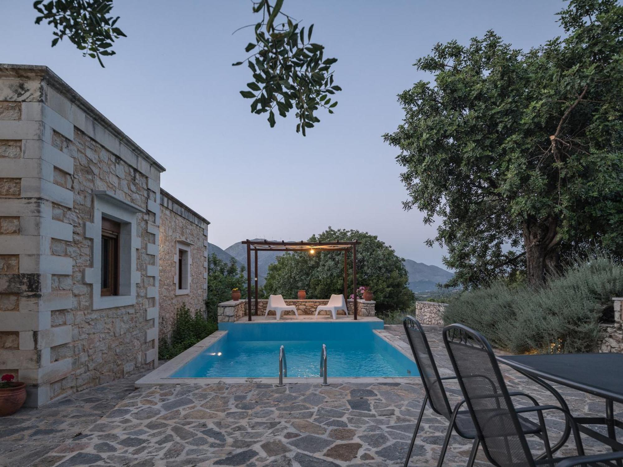 Koules Estate, With Private Pools & Bbq - Embracing Nature, By Thinkvilla Argouli Zimmer foto