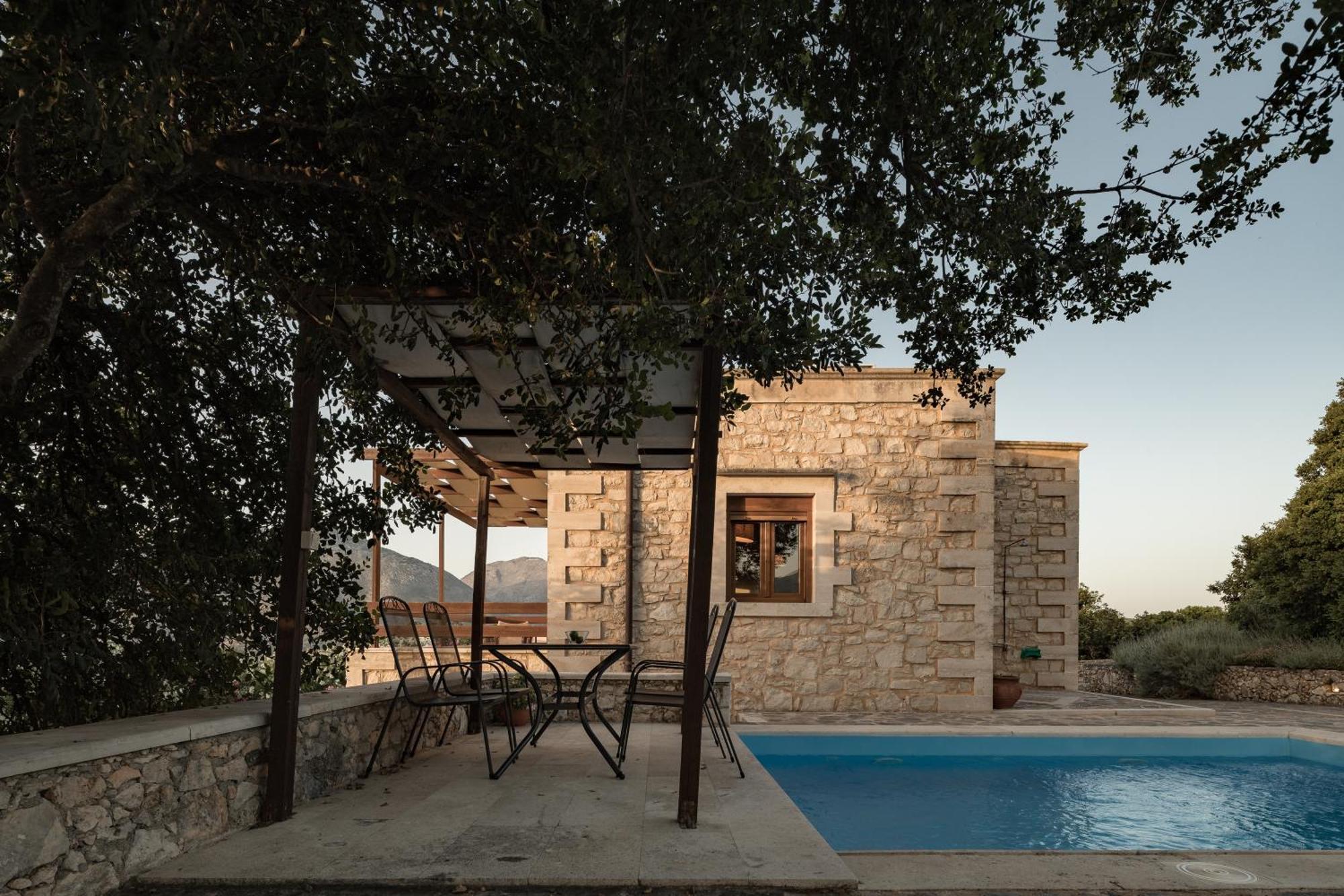 Koules Estate, With Private Pools & Bbq - Embracing Nature, By Thinkvilla Argouli Zimmer foto
