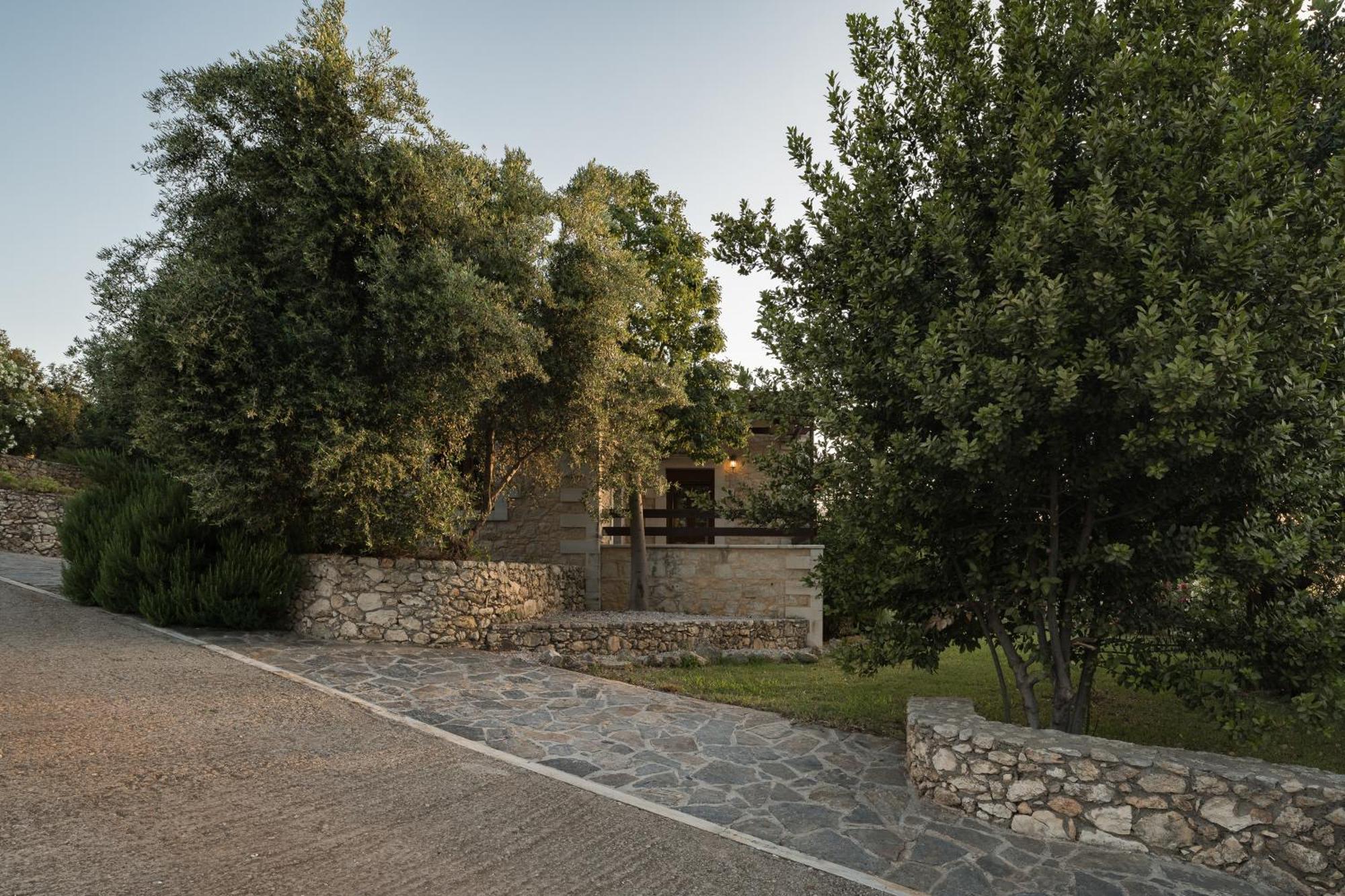 Koules Estate, With Private Pools & Bbq - Embracing Nature, By Thinkvilla Argouli Zimmer foto